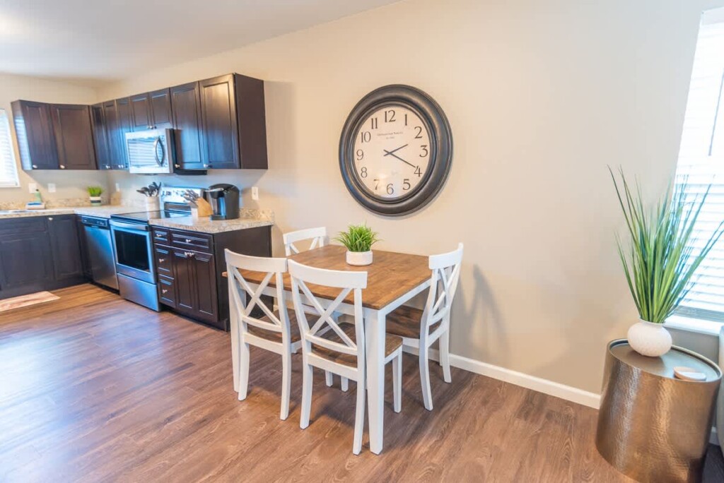 311e0fff 422c 4c L4wef