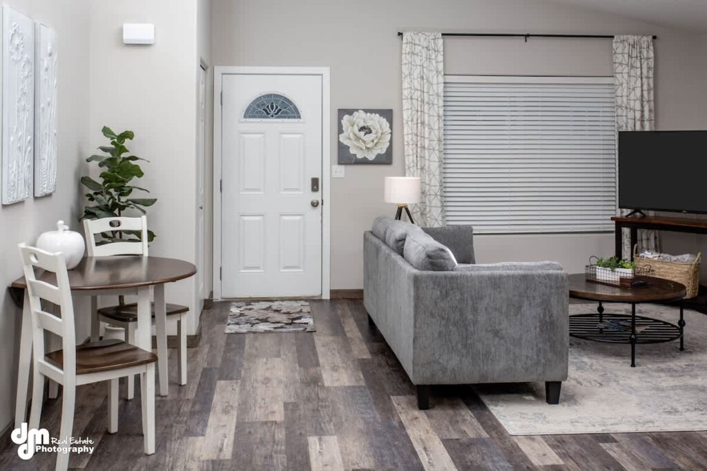 357c1a4d c6c3 49 cJsvg