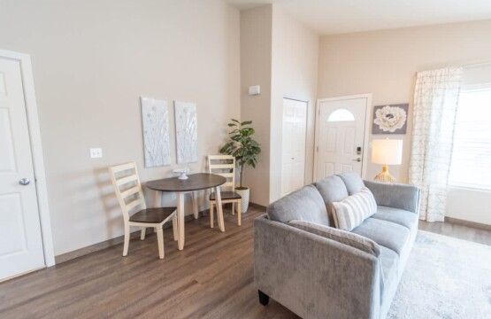 4246be51 0720 41 3VVjV