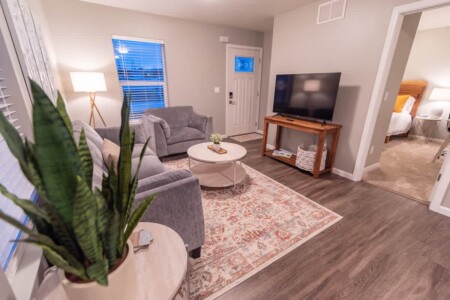 63eb5712 7335 48 5DtaE