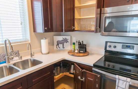 6413e7d5 712f 49 ZVKJ4