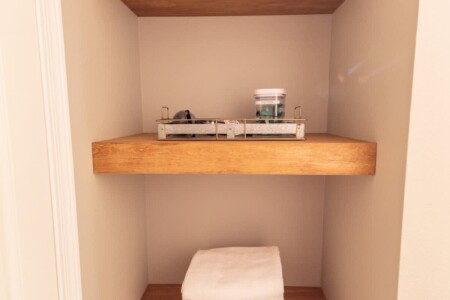 6a84258e 27ef 4f JZw