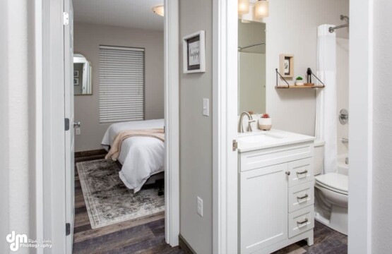 cea9ffdd a905 4a o 2Cj