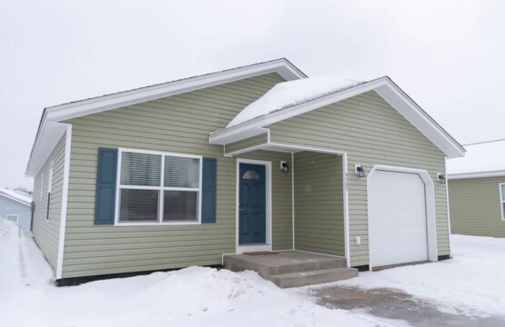 faadb84f 81ea 40 xGouE